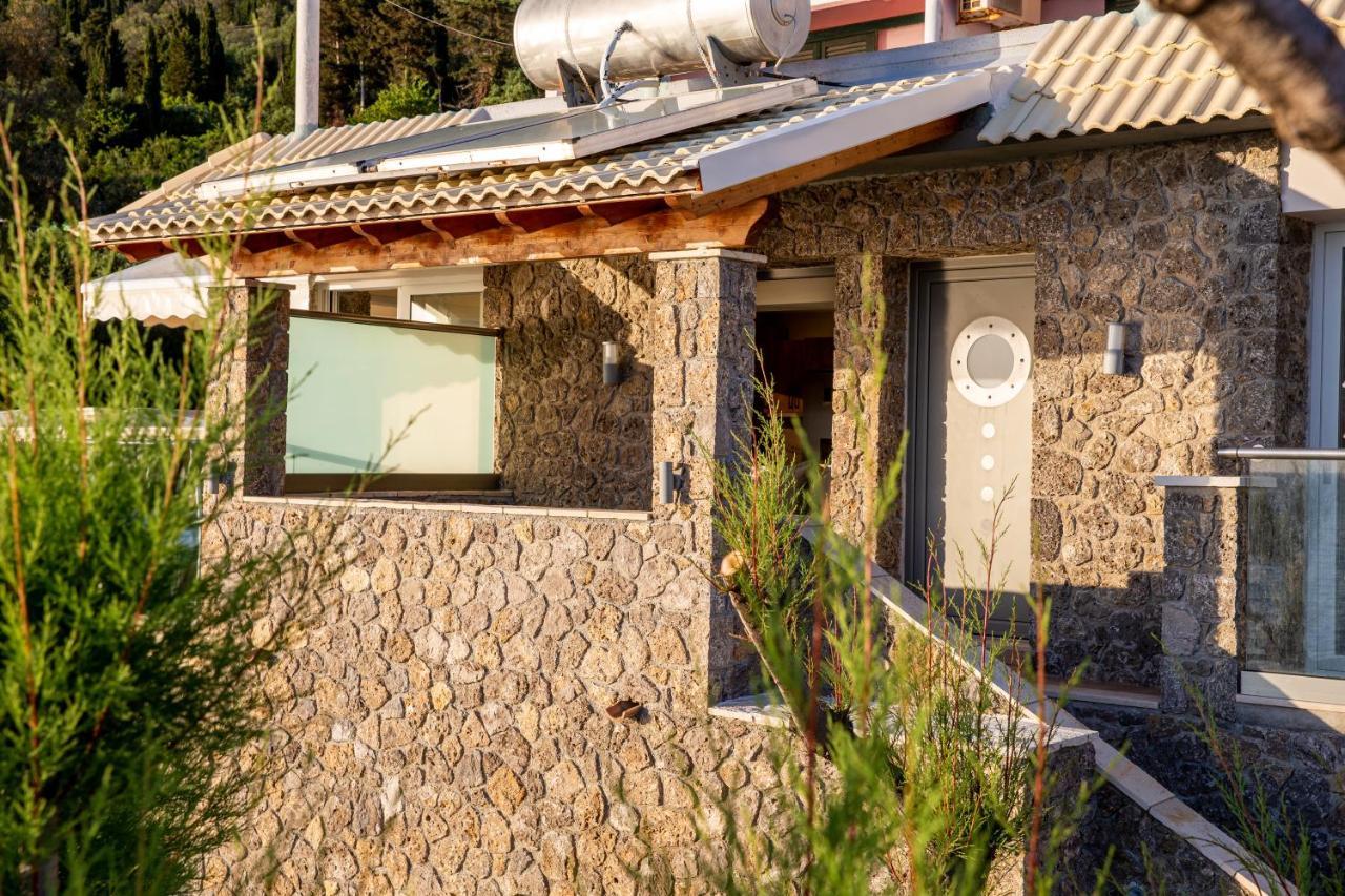 Black Rocks Family, Luxury Seafront Beach Maisonette Agios Gordios  Zewnętrze zdjęcie