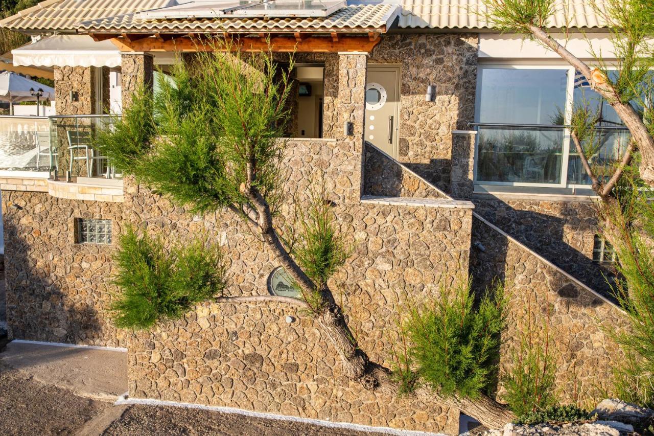 Black Rocks Family, Luxury Seafront Beach Maisonette Agios Gordios  Zewnętrze zdjęcie