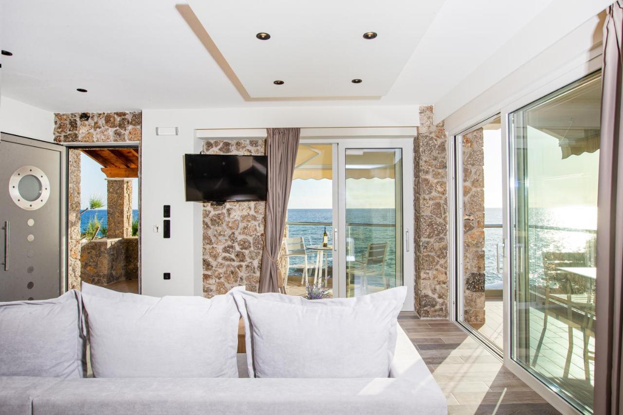 Black Rocks Family, Luxury Seafront Beach Maisonette Agios Gordios  Zewnętrze zdjęcie